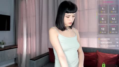 Sarah  here Help to make 100 thumbs up  online show from 02.27.25