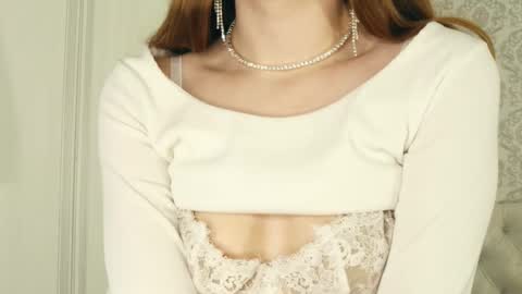 Sarah  here Help to make 100 thumbs up  online show from 03.02.25