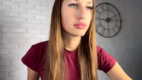 Chloe online show from 09.24.25