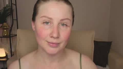 Helen online show from 06.07.26