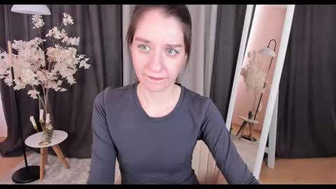 Helen online show from 02.23.25