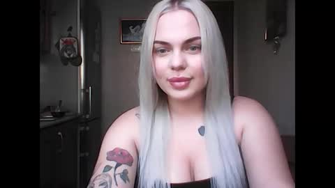Snapshot of helga_now chatting on 01.15.25 helga_now online show from 01.15.25