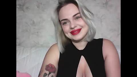 Snapshot of helga_now chatting on 03.07.25 helga_now online show from 03.07.25