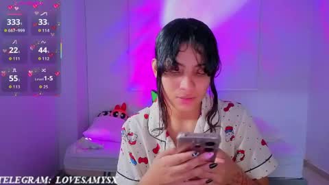 Helia Transfem and Amy online show from 04.29.26