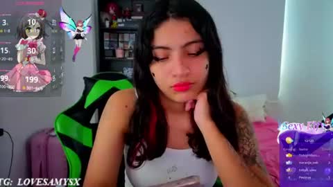 Snapshot of helia_n_amy chatting on 06.11.26 Helia Transfem and Amy online show from 06.11.26