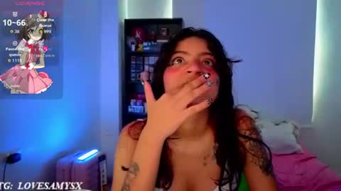Snapshot of helia_n_amy chatting on 06.12.26 Helia Transfem and Amy online show from 06.12.26
