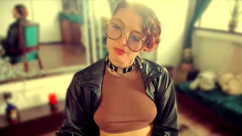 Heliconia online show from 03.28.26