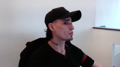 Snapshot of hell_boy66 chatting on 02.25.26 Eros online show from 02.25.26