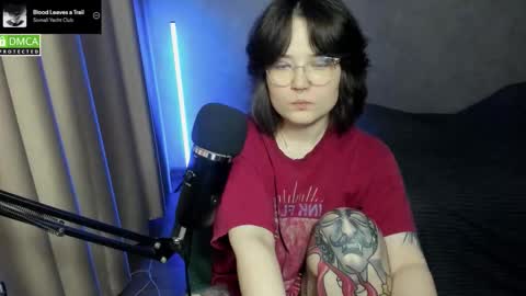 Red online show from 12.15.25