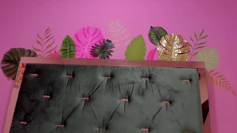 Snapshot of hellen__4master chatting on 12.20.24 Hellen online show from 12.20.24