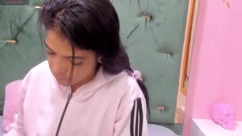 Snapshot of hellen__4master chatting on 02.16.25 Hellen online show from 02.16.25