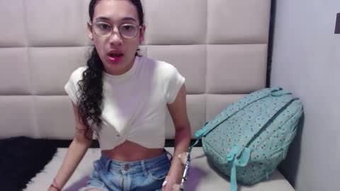Snapshot of hellen_queensex chatting on 02.02.25 hellen_queensex online show from 02.02.25