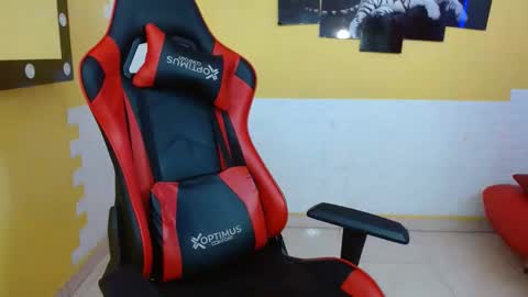 Snapshot of hellen_queensex chatting on 03.01.25 hellen_queensex online show from 03.01.25