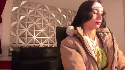 Snapshot of hellen_tease chatting on 09.15.25 Hellen online show from 09.15.25