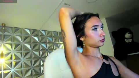 Hellen online show from 05.04.26