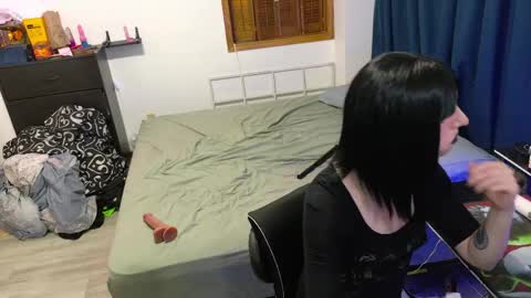 Hayley online show from 05.08.26