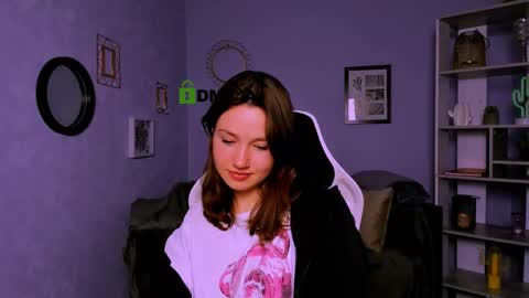 Helli online show from 03.10.25