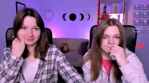 Snapshot of helli_belli chatting on 02.27.26 Helli online show from 02.27.26