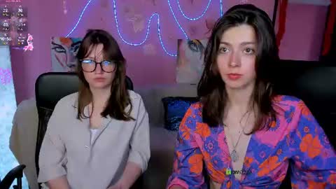 Snapshot of helli_belli chatting on 06.11.26 Helli online show from 06.11.26