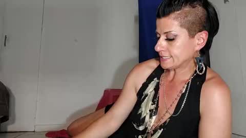 Cleo online show from 12.22.24