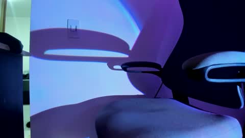 Owner of your wallet  online show from 02.17.25