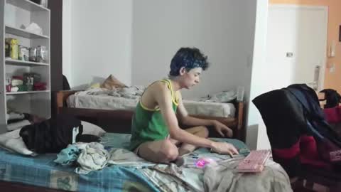 helokitkat online show from 03.06.25