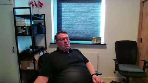 henrikrp1971 online show from 03.20.26