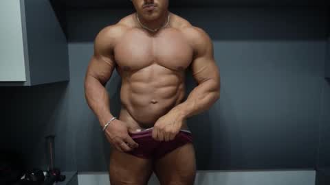 Snapshot of henrimusclee chatting on 02.14.26 Henri online show from 02.14.26