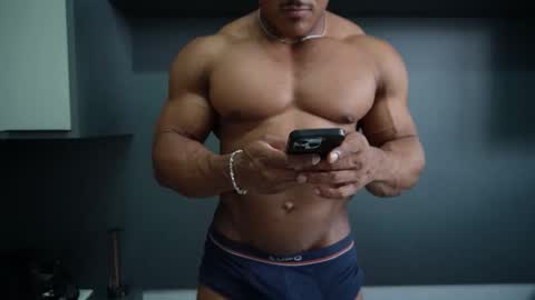 Snapshot of henrimusclee chatting on 02.26.26 Henri online show from 02.26.26