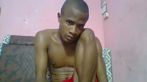 Adrian Honey online show from 01.04.25