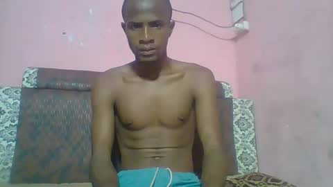 Adrian Honey online show from 01.11.25