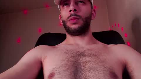 Snapshot of henryaxe chatting on 07.17.26 HenryAxe online show from 07.17.26