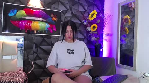 HERA online show from 12.20.24