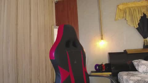 HERA online show from 11.05.25