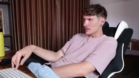 Gregblonde  Alextattoo online show from 09.27.25