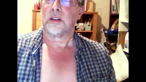Snapshot of hereford66 chatting on 05.05.26 hereford66 online show from 05.05.26