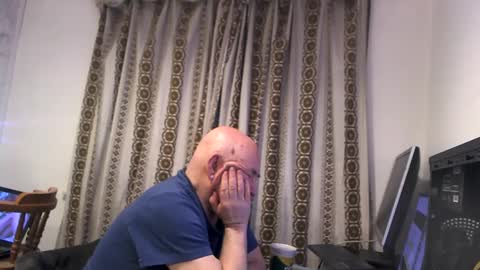 Snapshot of hermeneutika chatting on 01.15.25 mature online show from 01.15.25