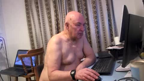 Snapshot of hermeneutika chatting on 02.26.25 mature online show from 02.26.25