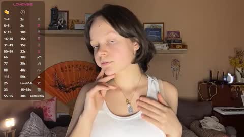 Snapshot of herminaabedi chatting on 01.12.26 Hermina online show from 01.12.26