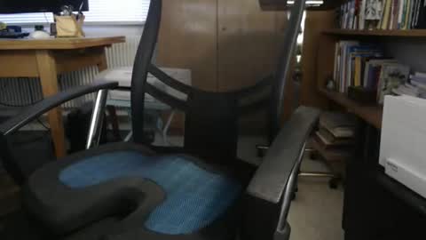 Snapshot of hero0111 chatting on 11.15.25 hero0111 online show from 11.15.25