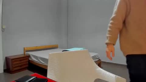 heterooli online show from 12.20.25