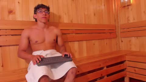 heteros men online show from 04.28.26