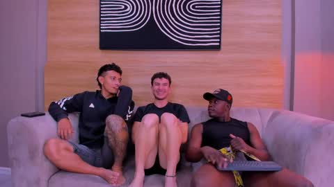 heteros men online show from 05.02.26