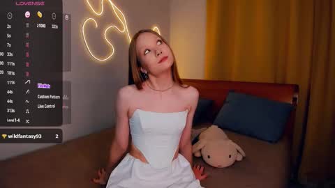 Snapshot of hettiereimel chatting on 01.06.26 Linda online show from 01.06.26