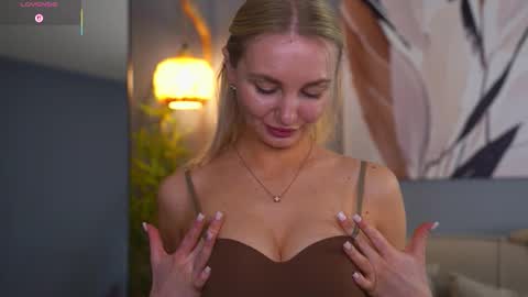 Becky online show from 03.24.26