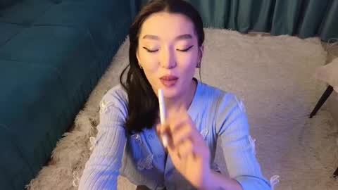 Snapshot of hey_herbal chatting on 01.17.25 Audrey online show from 01.17.25
