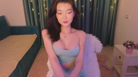 Snapshot of hey_herbal chatting on 01.31.25 Audrey online show from 01.31.25