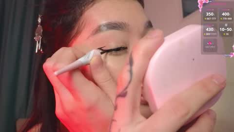 Snapshot of hey_herbal chatting on 02.14.26 Audrey online show from 02.14.26