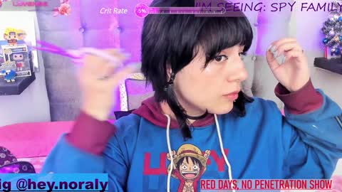 Snapshot of hey_noraly chatting on 01.03.25 Noraly online show from 01.03.25