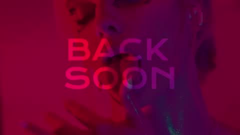 Snapshot of heybanan chatting on 12.01.24 Alina online show from 12.01.24